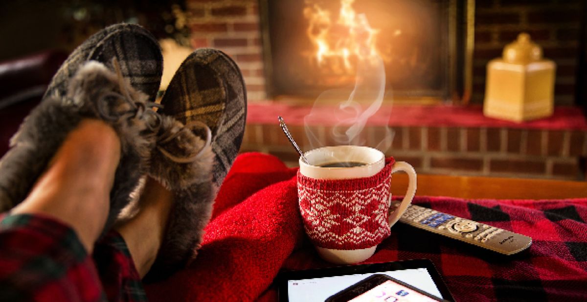 Prepara tu chimenea de leña para la llegada del frío